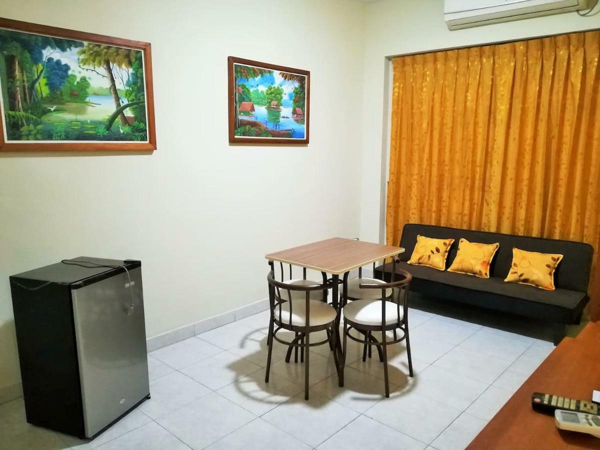Mini Departamento Iquitos 1245-01 Appartement Buitenkant foto